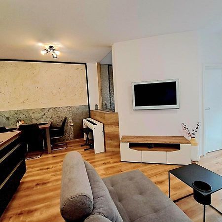 Stunning New Apartment With Free Parking Near City Centre ليوبليانا المظهر الخارجي الصورة