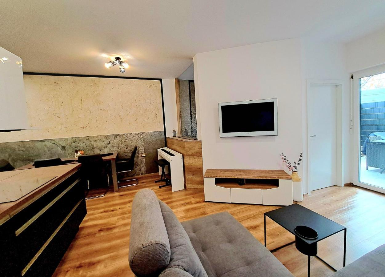 Stunning New Apartment With Free Parking Near City Centre ليوبليانا المظهر الخارجي الصورة