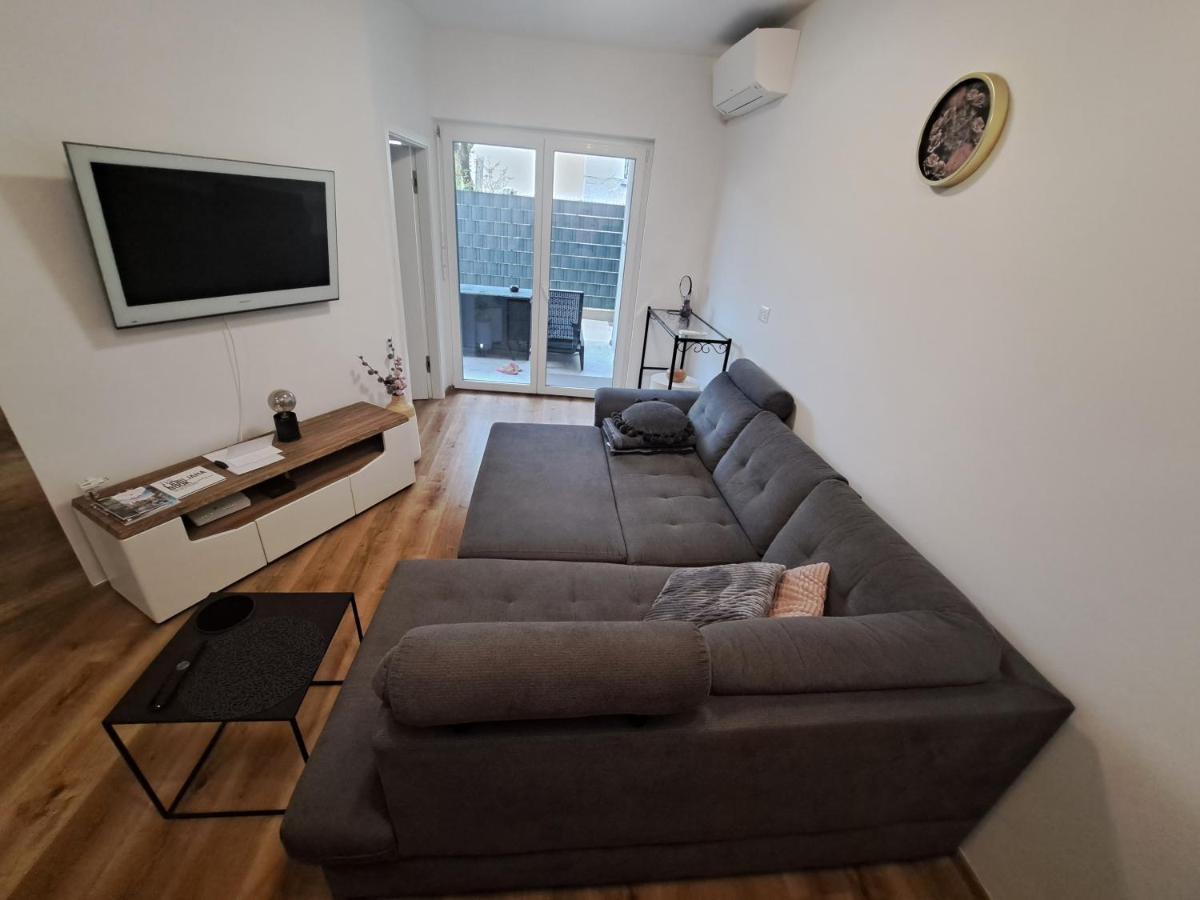 Stunning New Apartment With Free Parking Near City Centre ليوبليانا المظهر الخارجي الصورة